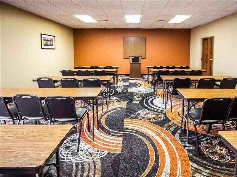 Sleep Inn Savannah Midtown מראה חיצוני תמונה