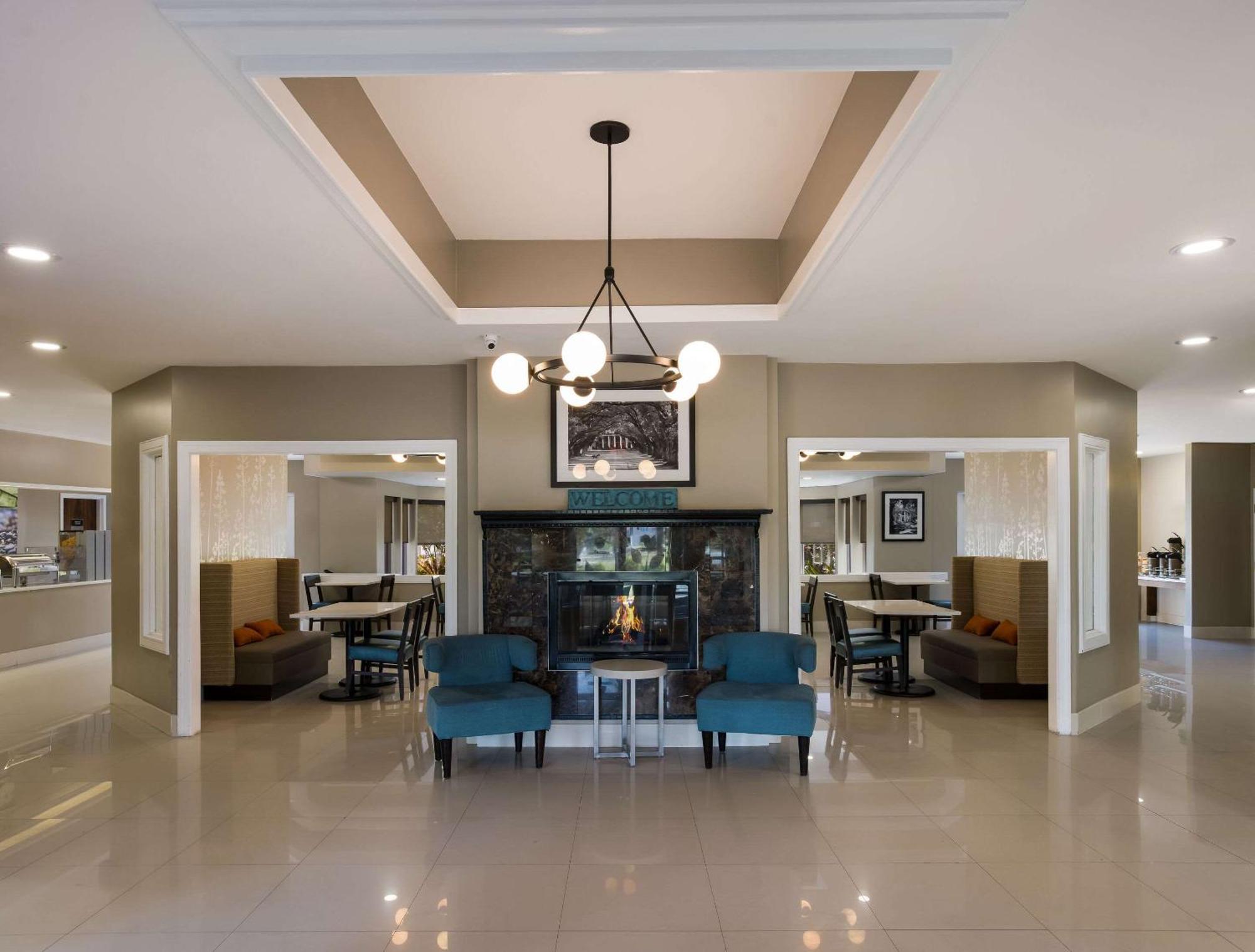 Sleep Inn Savannah Midtown מראה חיצוני תמונה