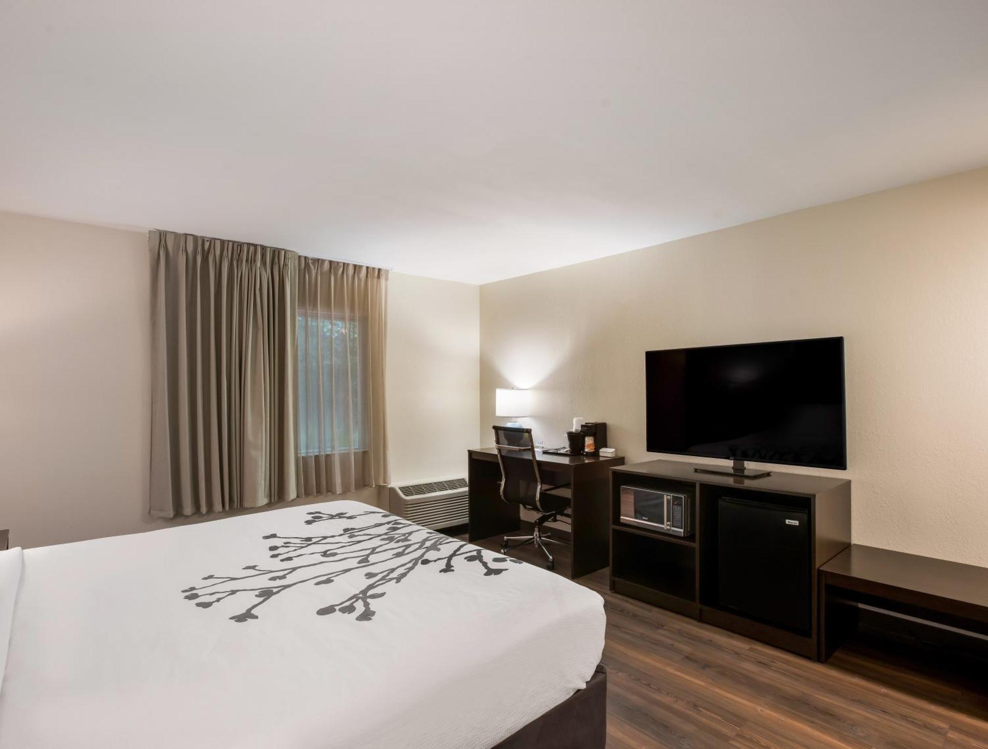 Sleep Inn Savannah Midtown מראה חיצוני תמונה