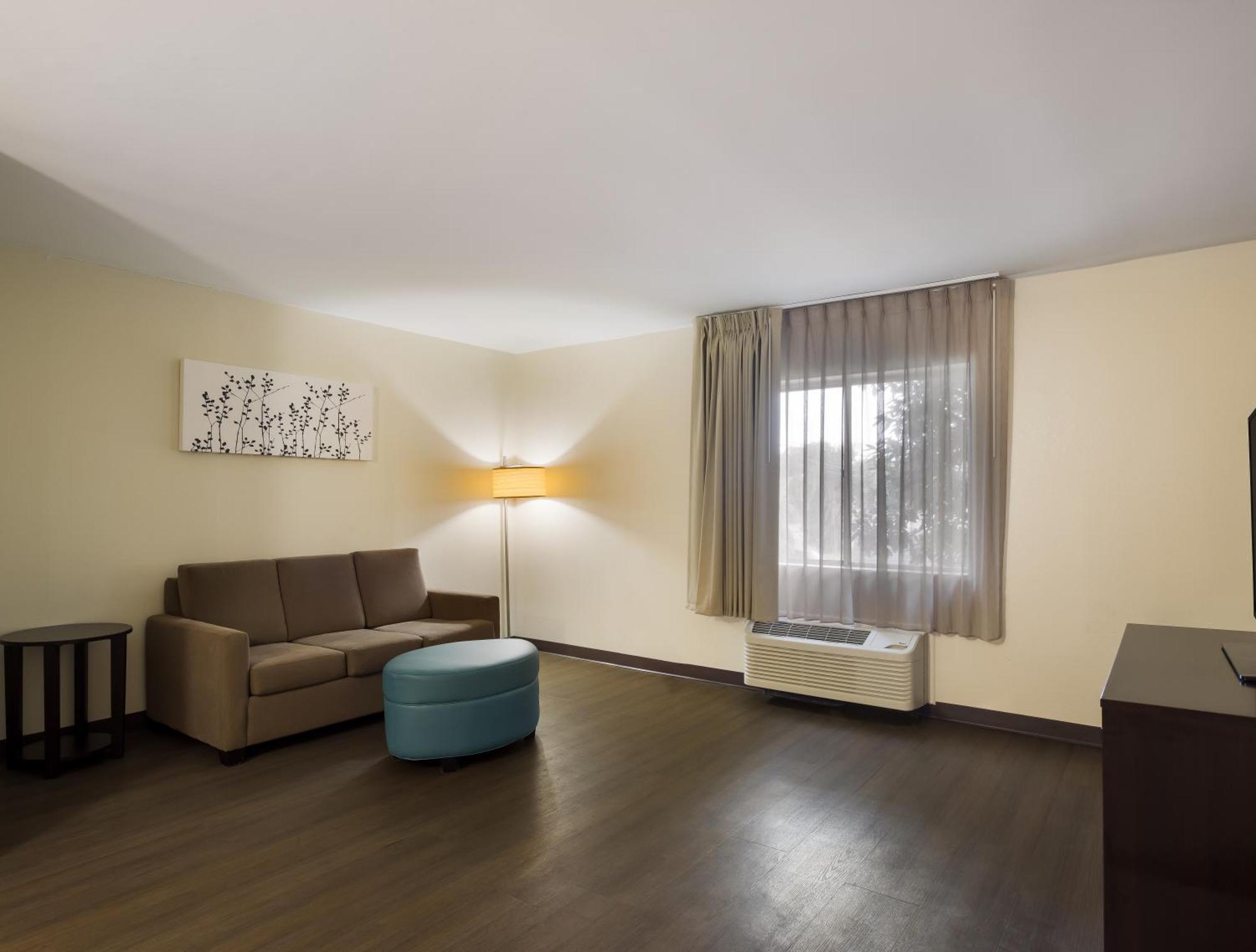 Sleep Inn Savannah Midtown מראה חיצוני תמונה