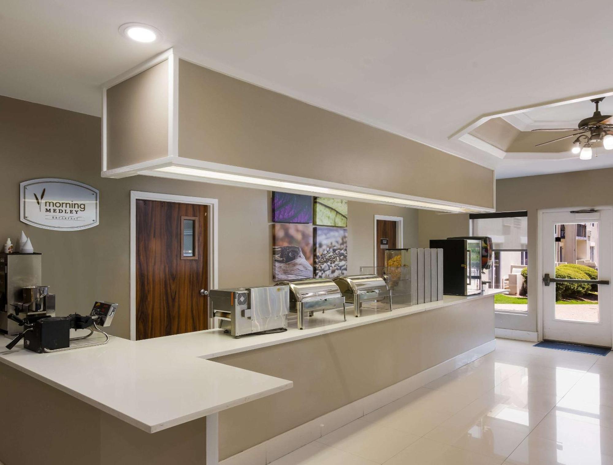 Sleep Inn Savannah Midtown מראה חיצוני תמונה